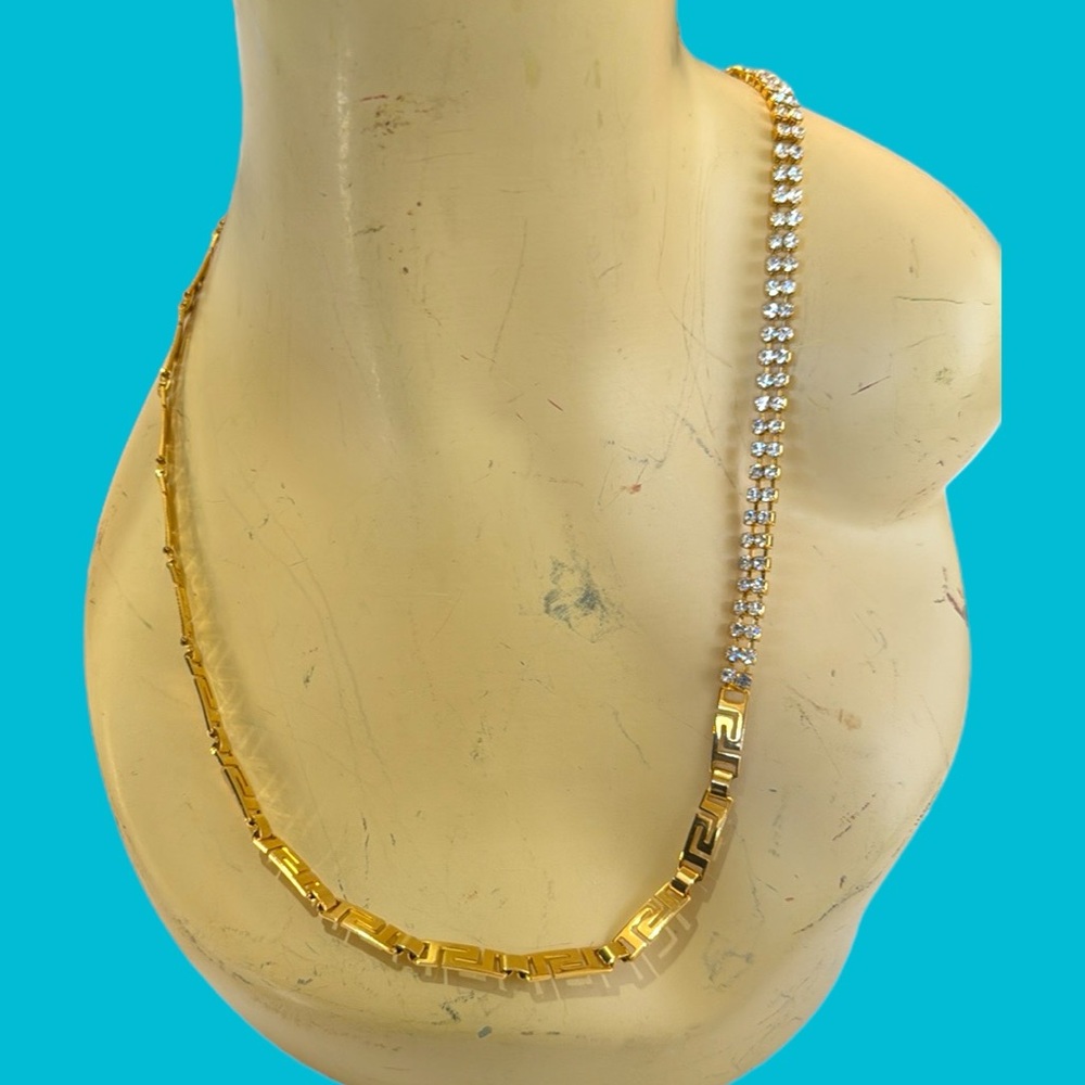 NWT ICONIC GREEK CHAIN NECKLACE w/ RHINESTONES